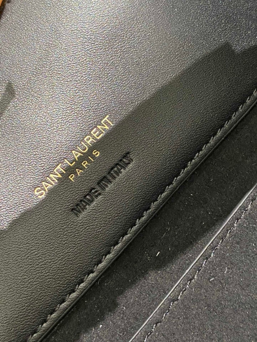 1000396715.jpg