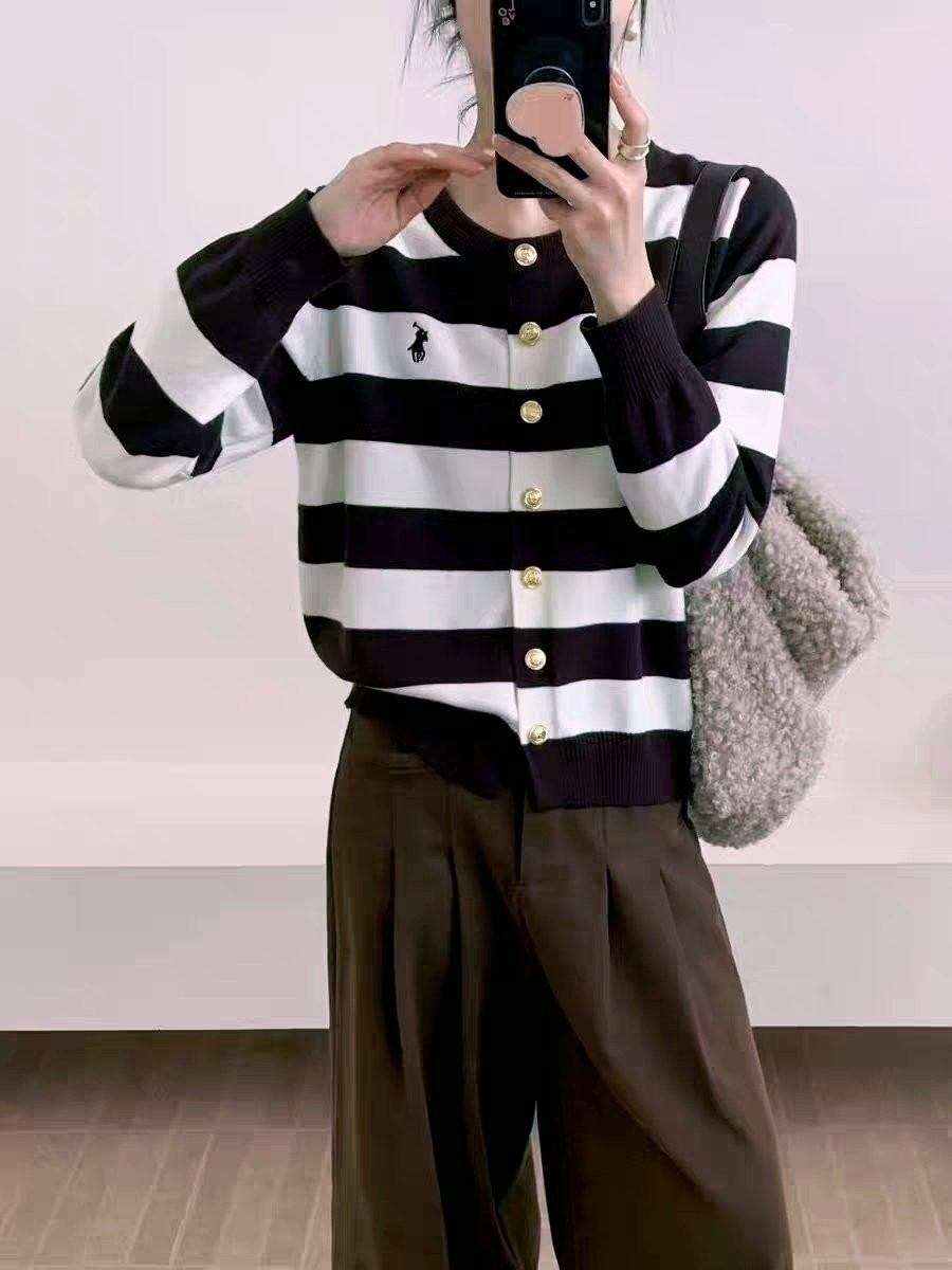 1000401210.jpg
